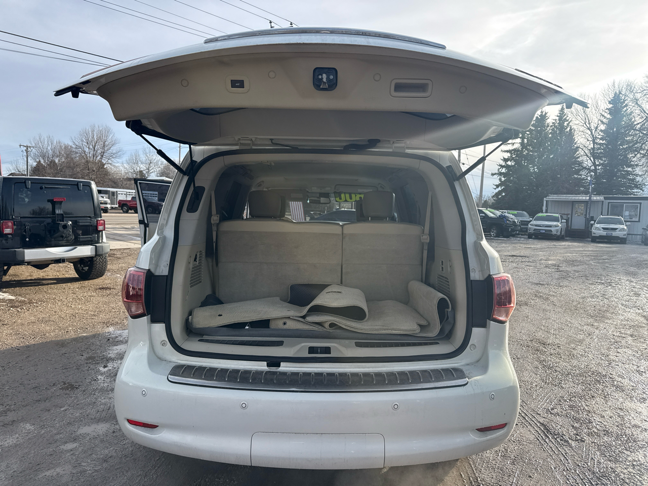 Infiniti QX80 4WD 2014