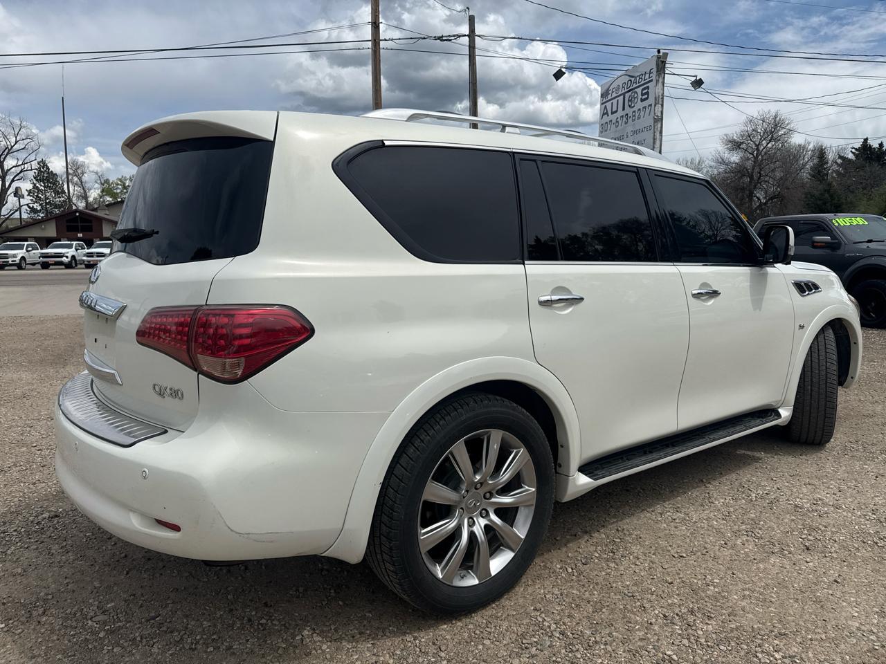 Infiniti QX80 4WD 2014