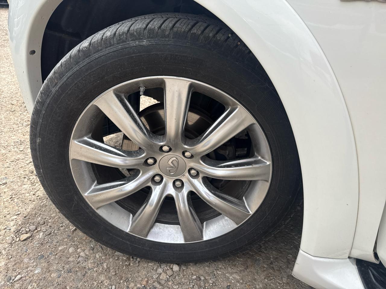 Infiniti QX80 4WD 2014