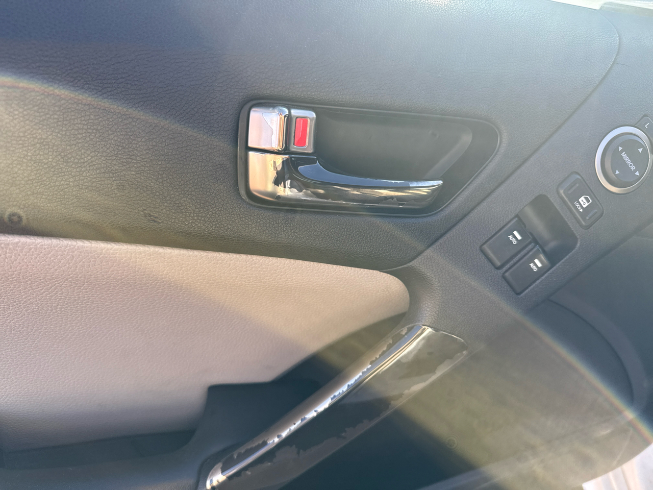 Hyundai Genesis Coupe 3.8 Ultimate 6MT 2015