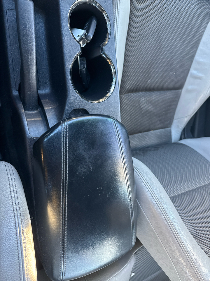 Hyundai Genesis Coupe 3.8 Ultimate 6MT 2015