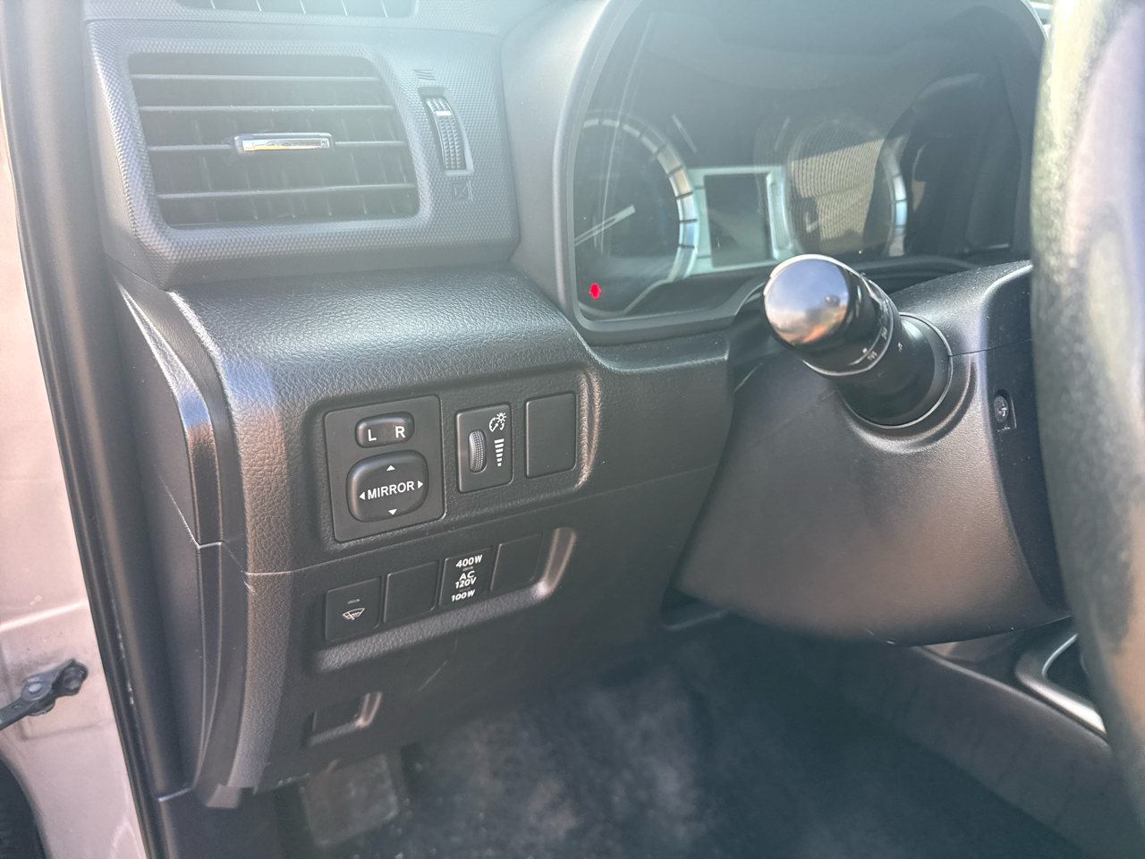 Toyota 4Runner SR5 4WD 2015