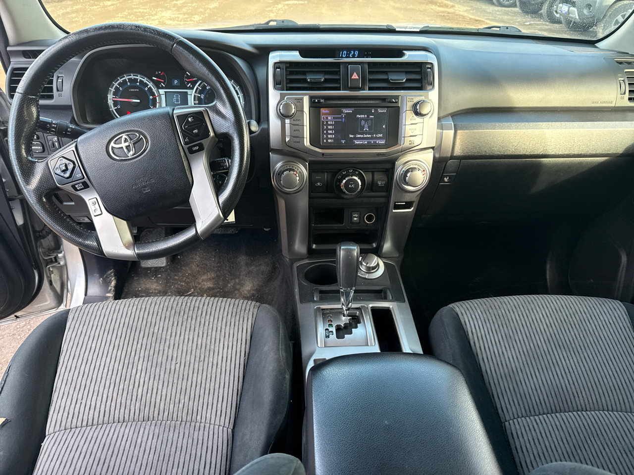 Toyota 4Runner SR5 4WD 2015