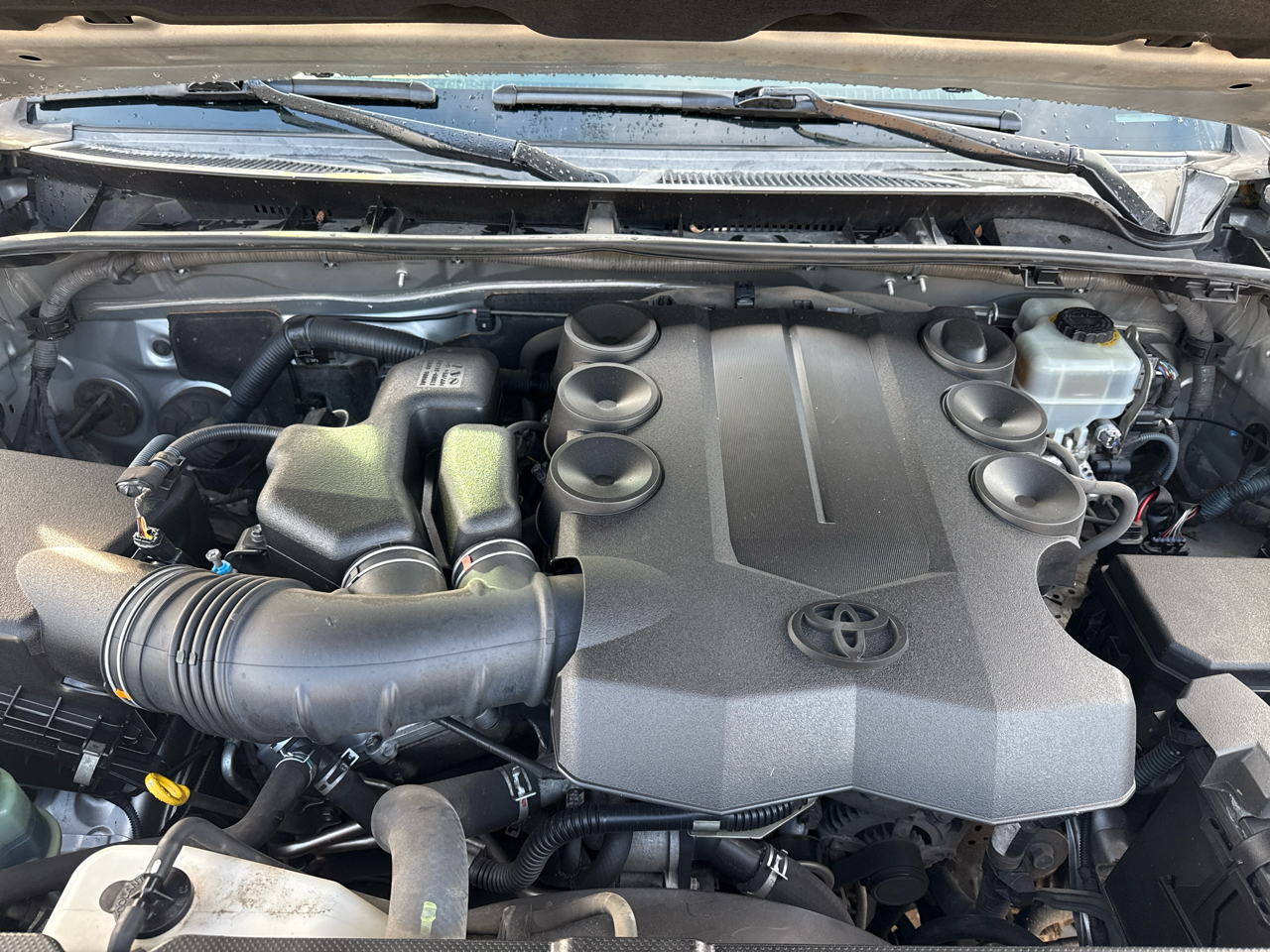 Toyota 4Runner SR5 4WD 2015