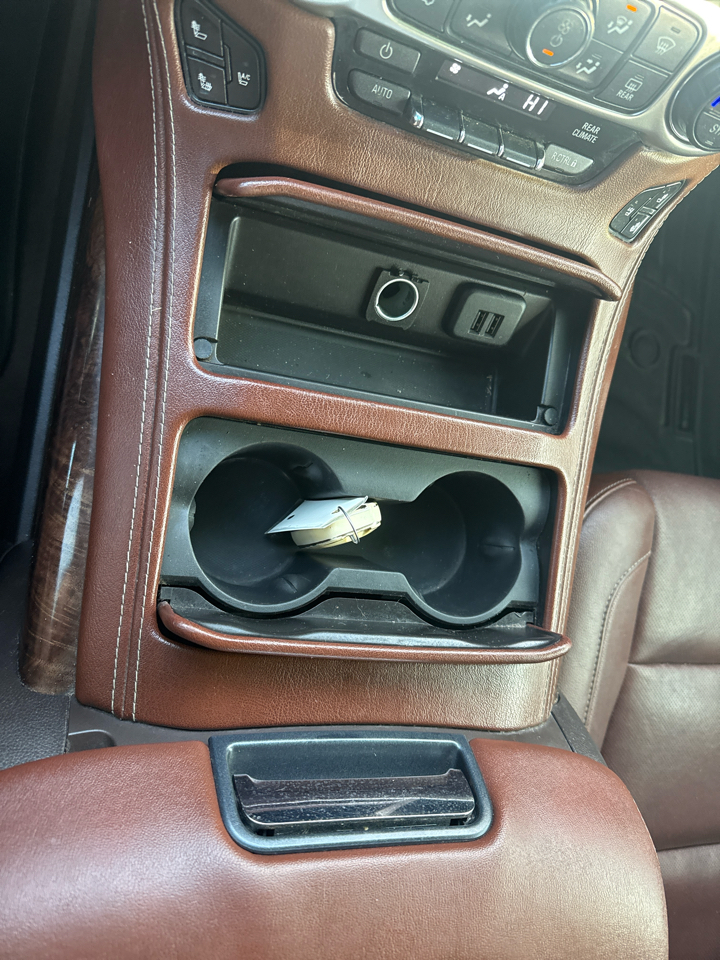 Chevrolet Tahoe LTZ 4WD 2015