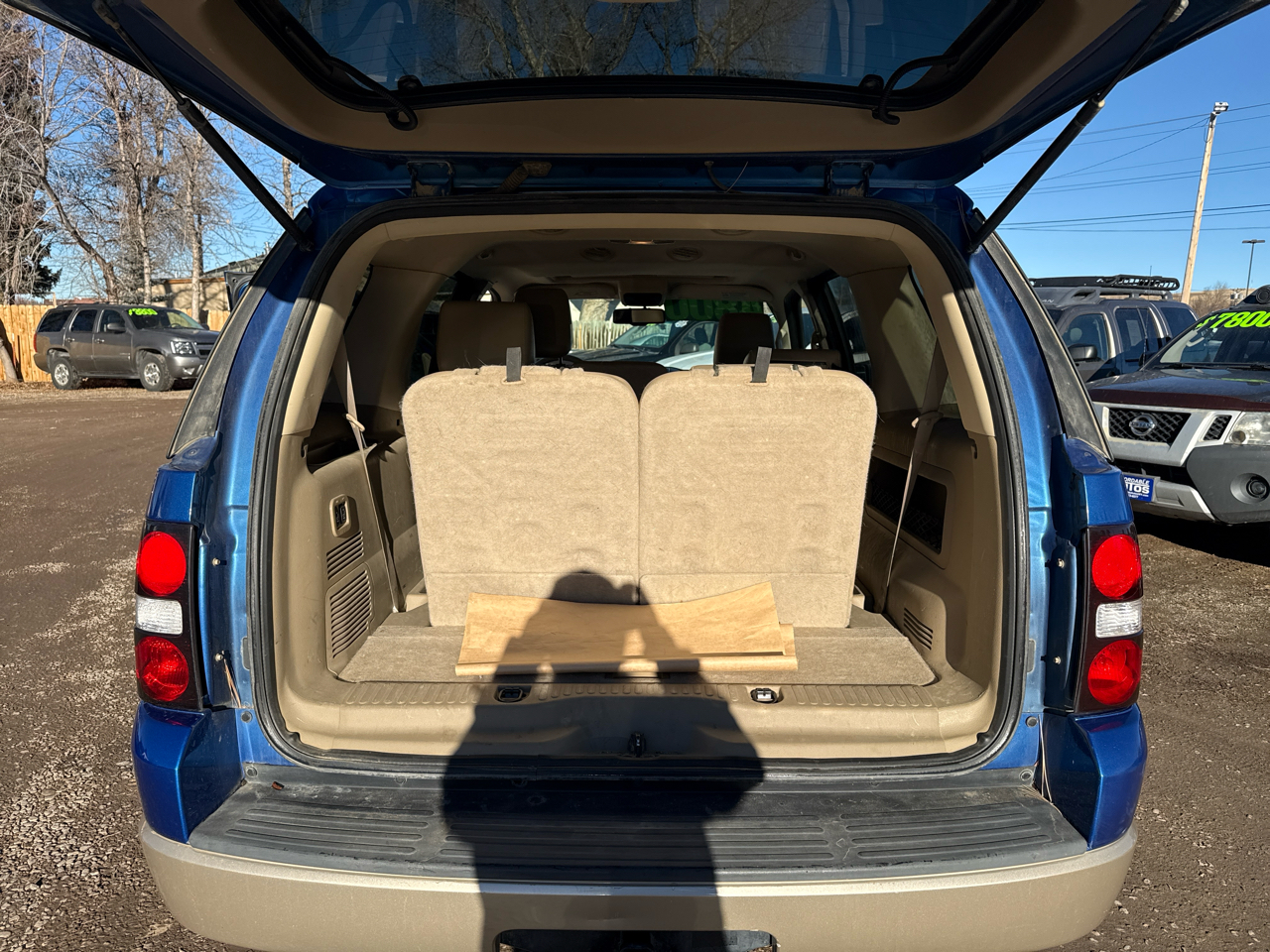 Ford Explorer Eddie Bauer 4.0L 4WD 2010