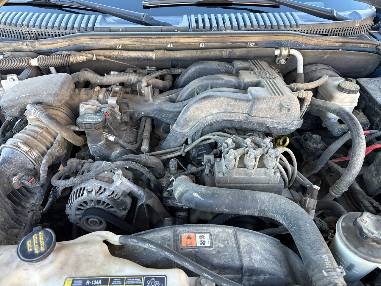 Ford Explorer Eddie Bauer 4.0L 4WD 2010