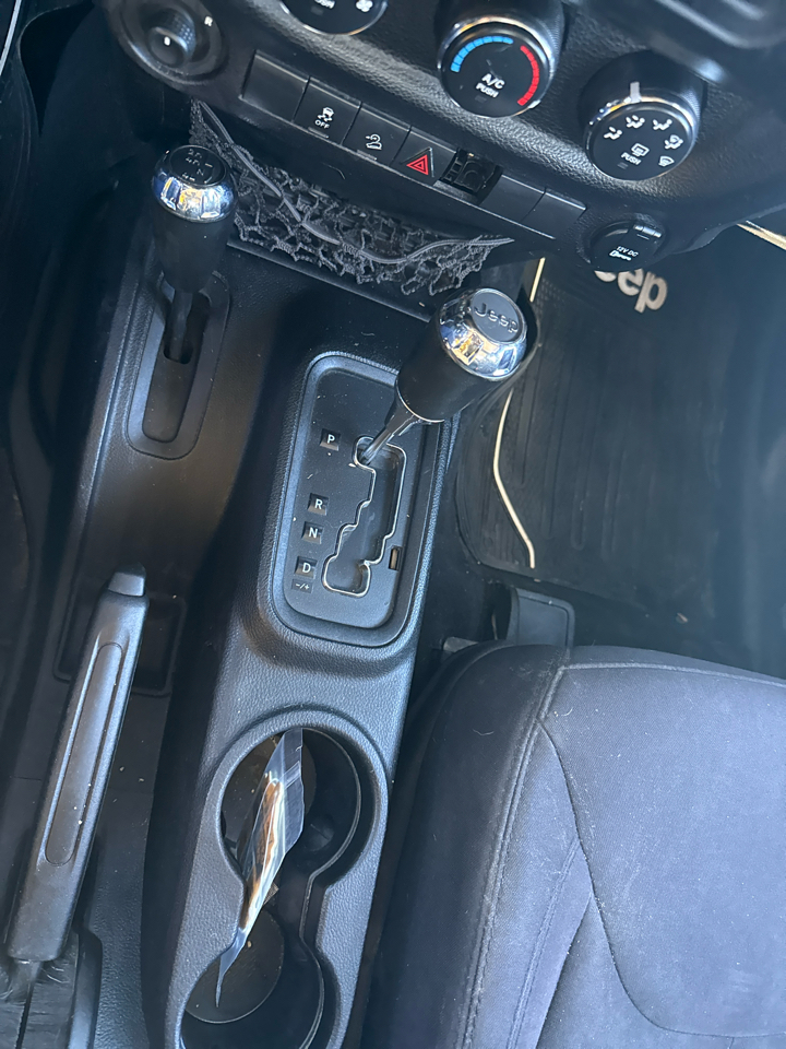 Jeep Wrangler Sport 4WD 2014