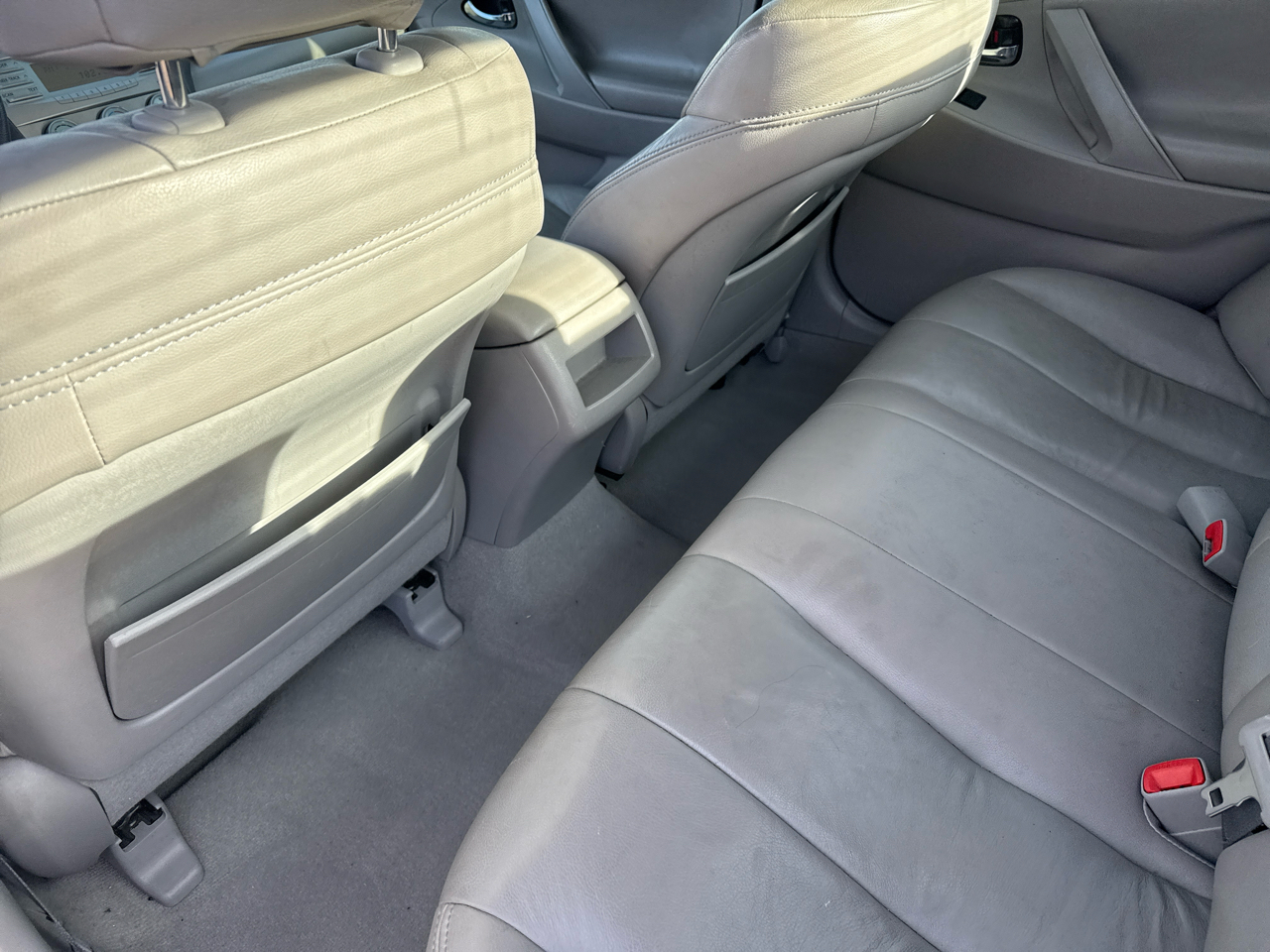 Toyota Camry LE 5-Spd AT 2008