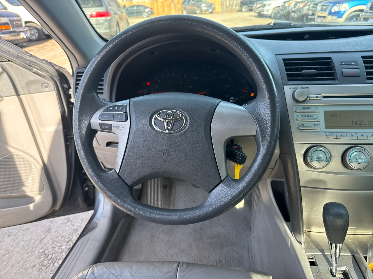 Toyota Camry LE 5-Spd AT 2008