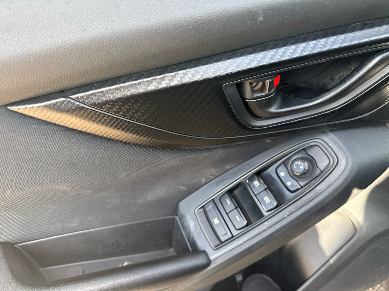 Subaru Impreza 2.0i Premium CVT 5-Door 2017