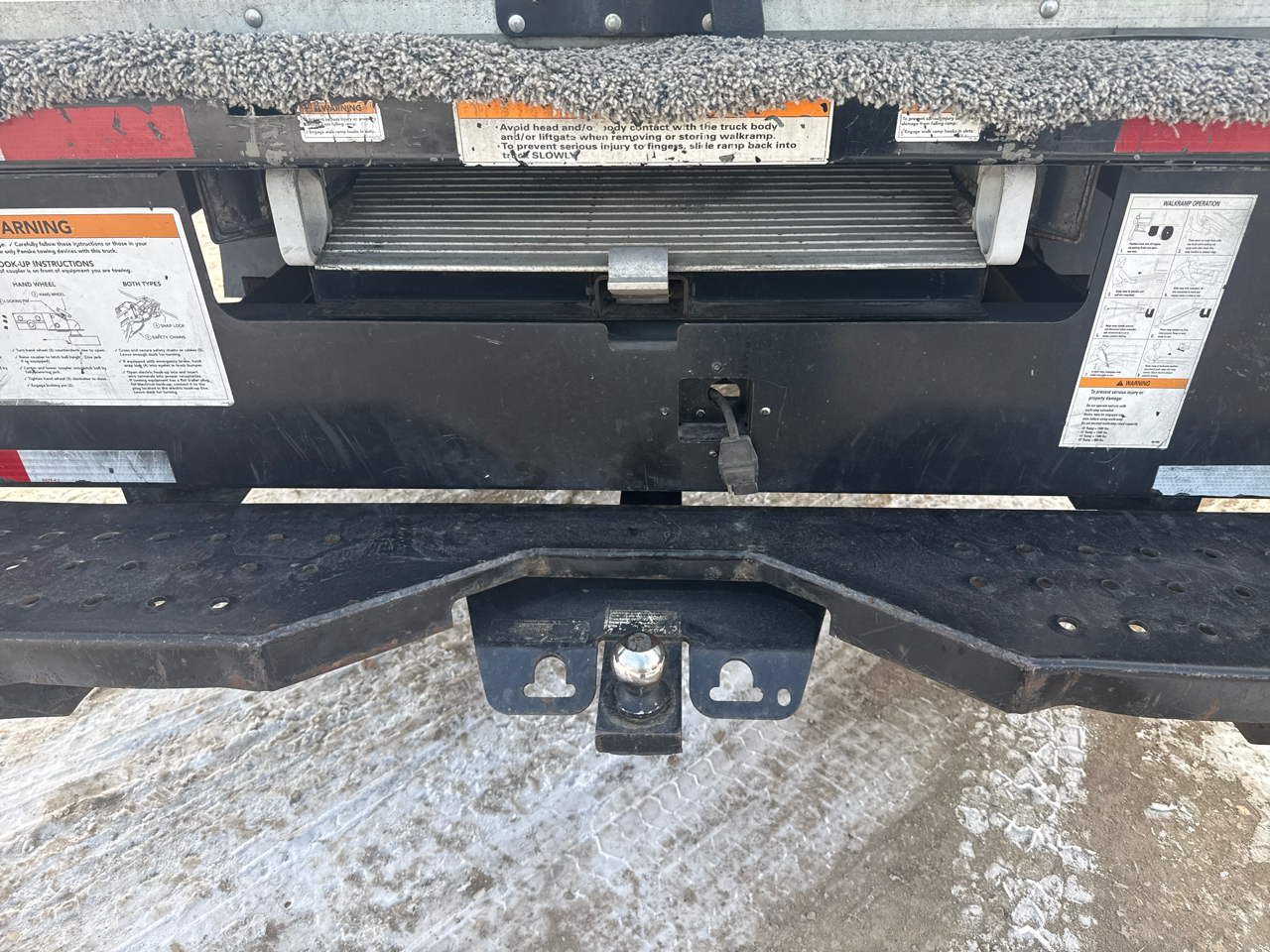 GMC Savana G3500 177 in. 2017