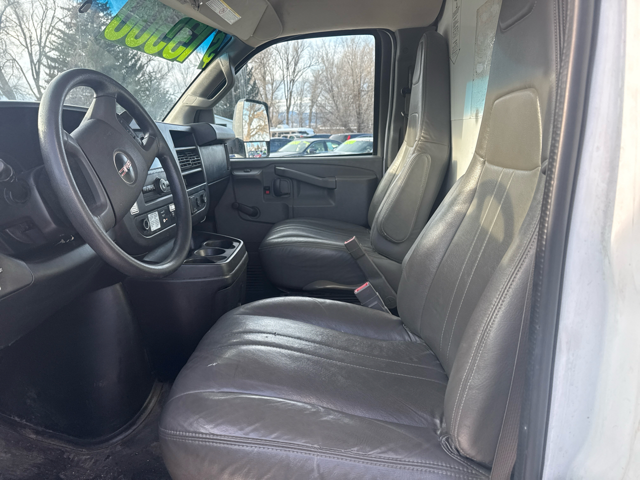 GMC Savana G3500 177 in. 2017