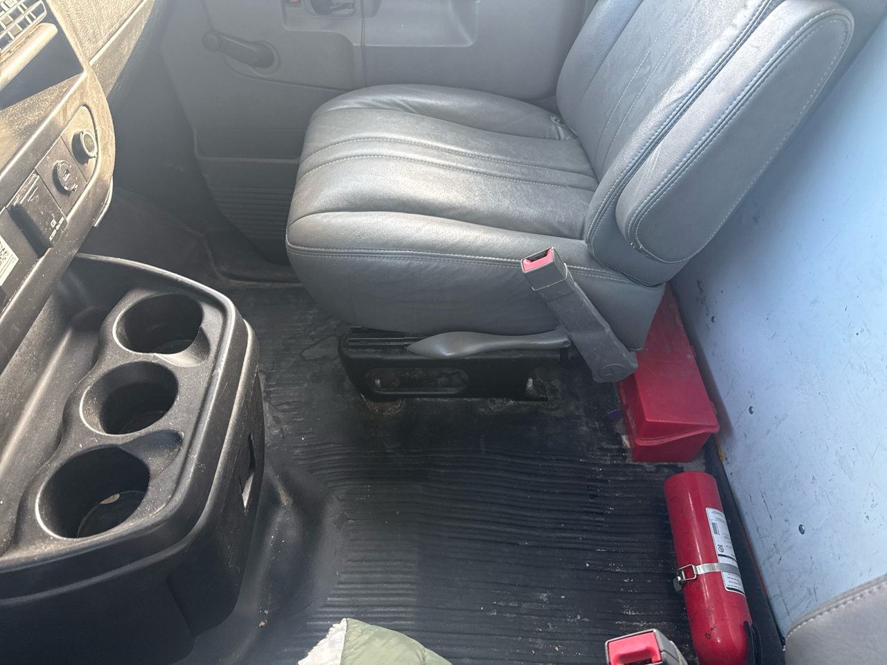 GMC Savana G3500 177 in. 2017