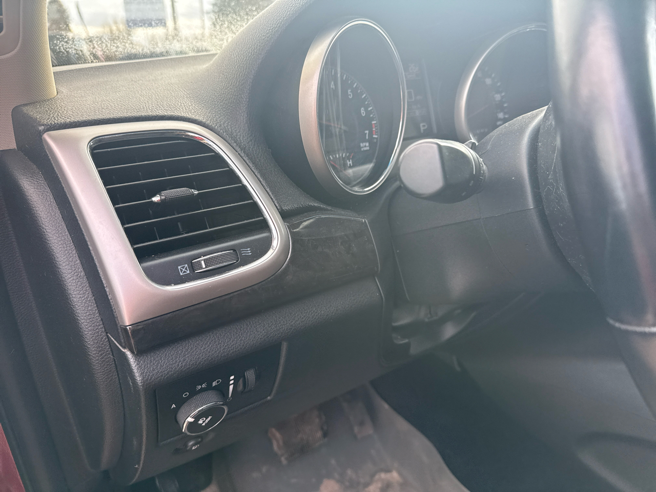 Jeep Grand Cherokee Laredo 4WD 2012