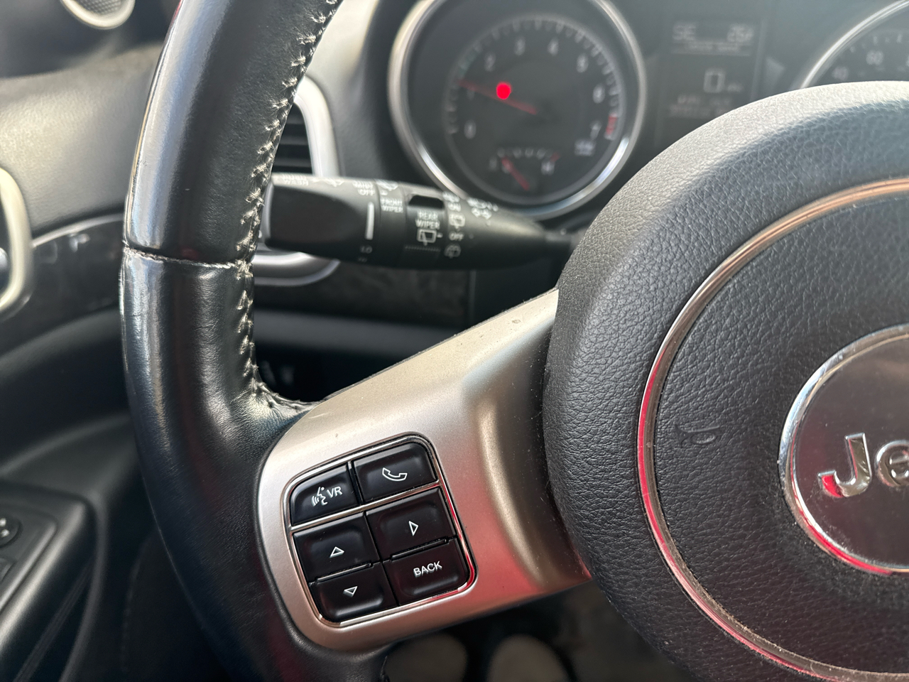 Jeep Grand Cherokee Laredo 4WD 2012