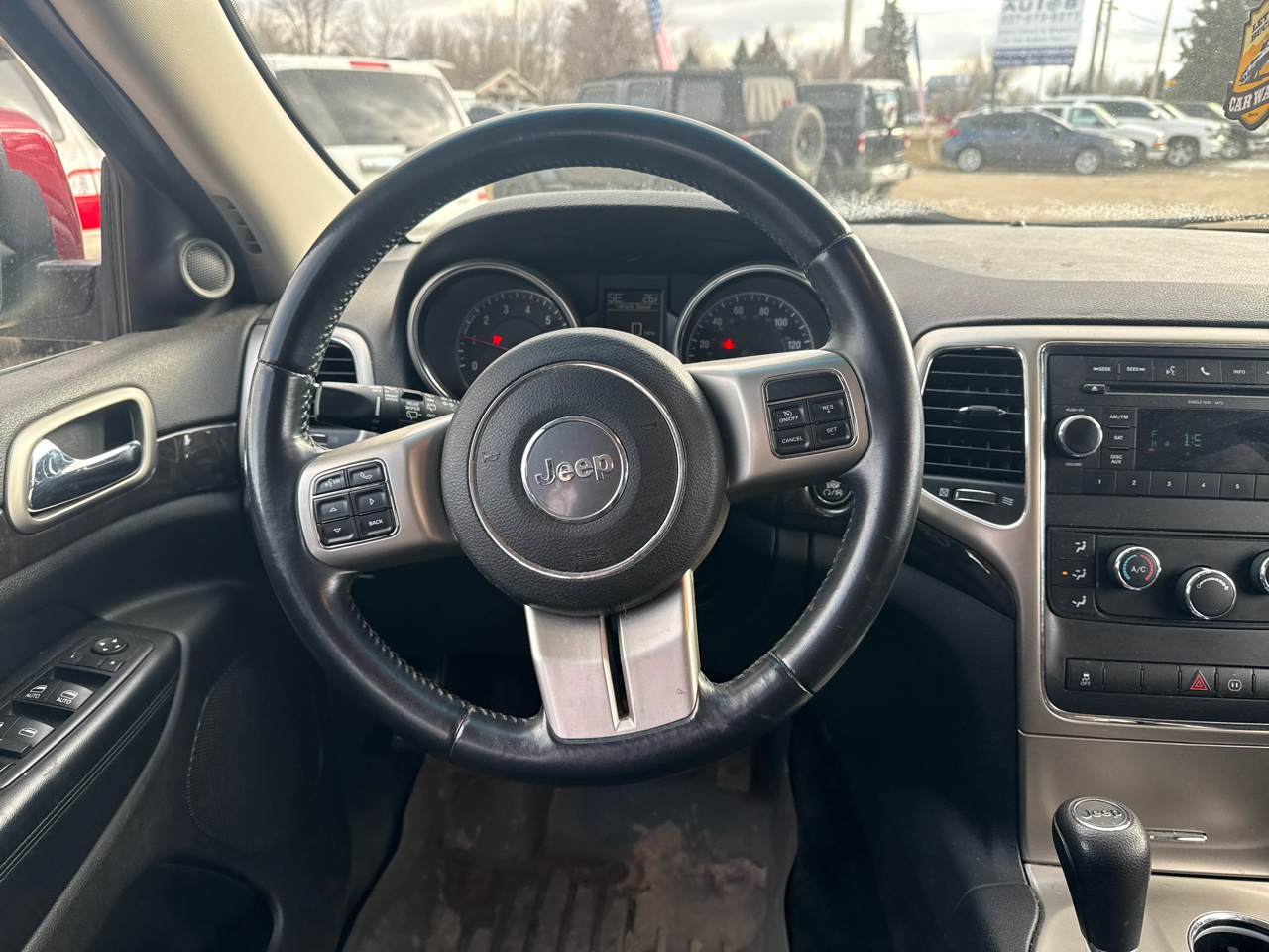 Jeep Grand Cherokee Laredo 4WD 2012