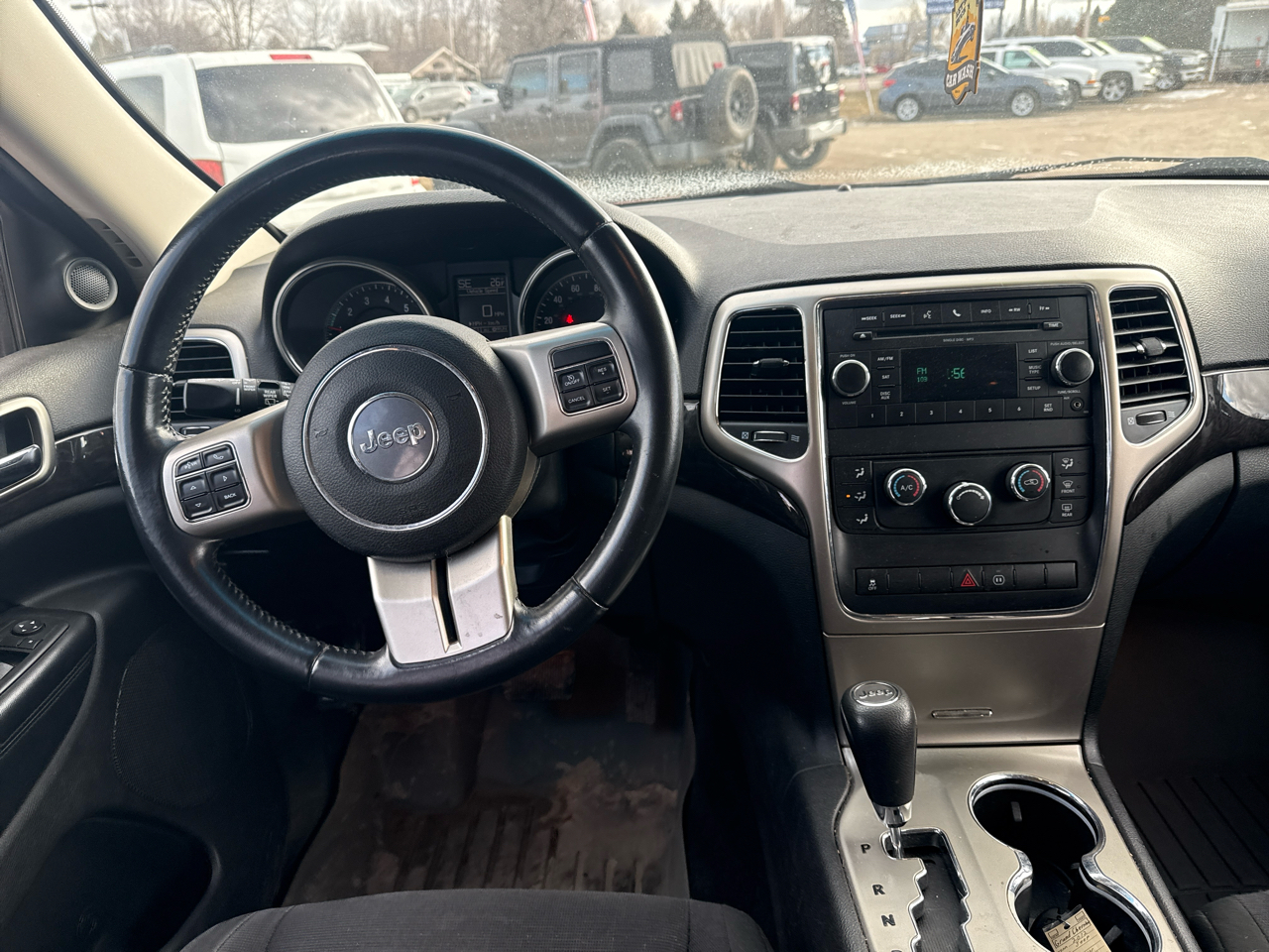 Jeep Grand Cherokee Laredo 4WD 2012