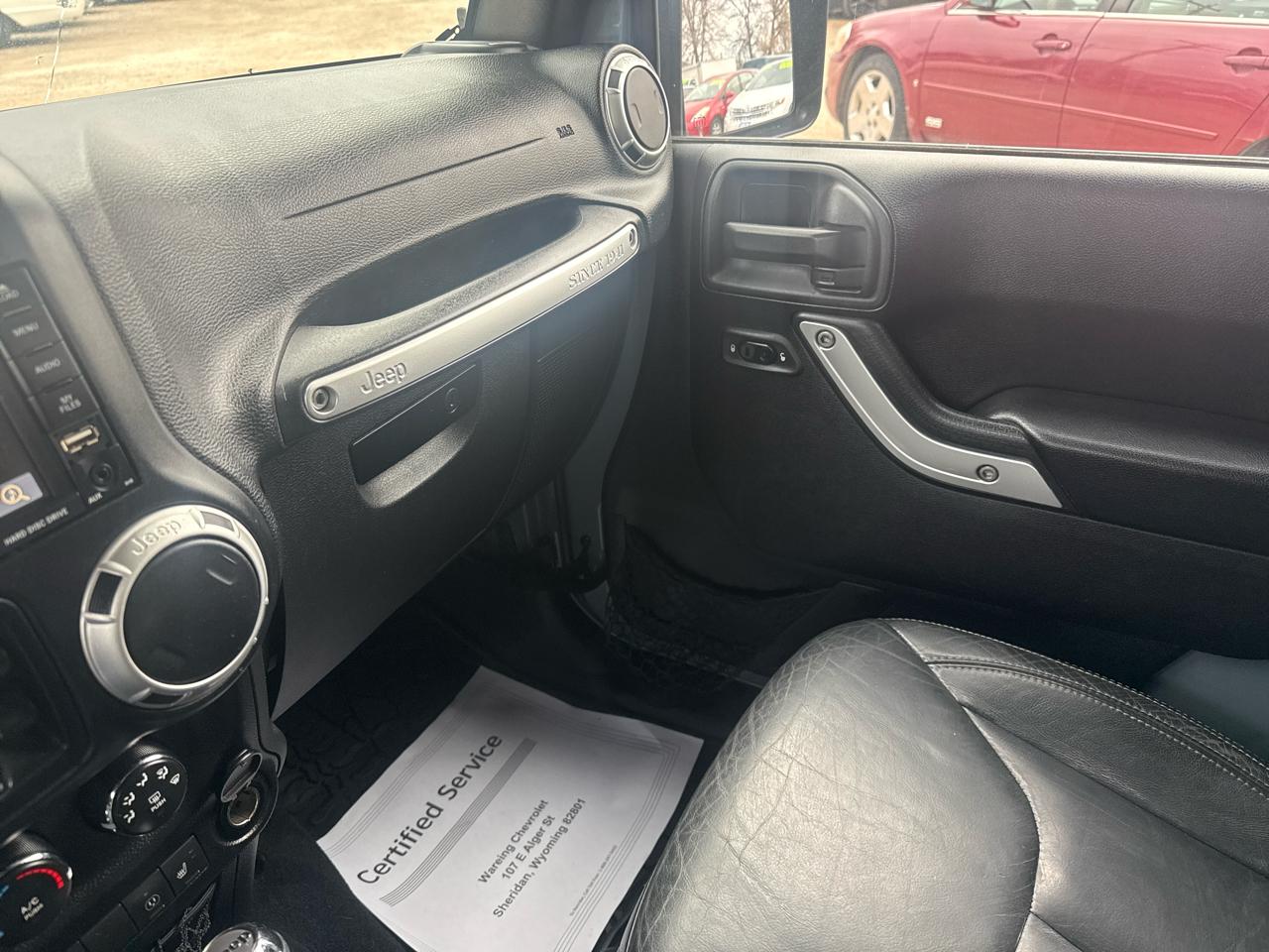 Jeep Wrangler Unlimited Sahara 4WD 2015