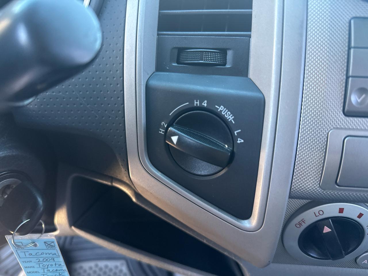 Toyota Tacoma Double Cab V6 4WD 2009