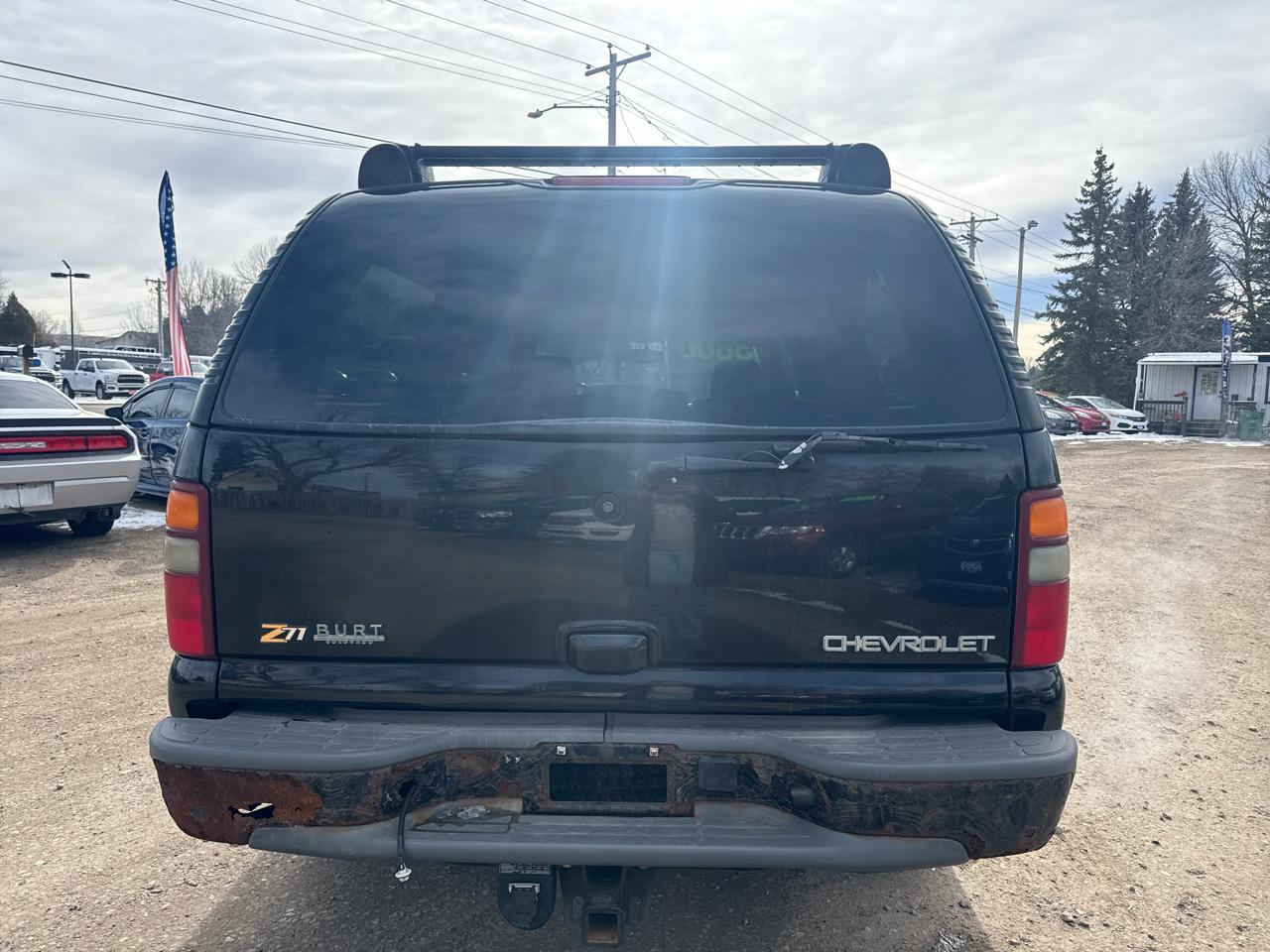 Chevrolet Suburban 1500 LTZ 4D SUV 4WD 2003