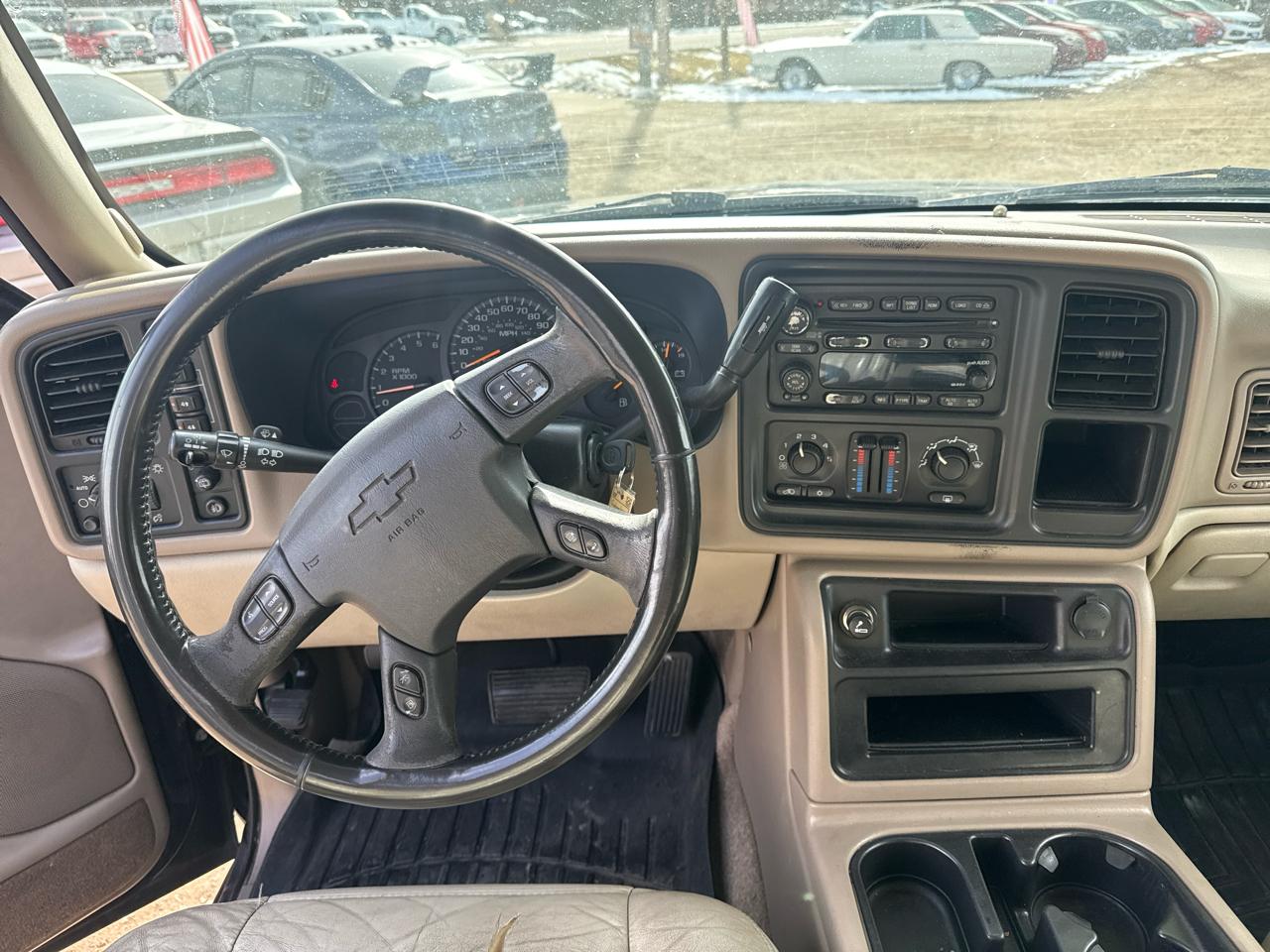 Chevrolet Suburban 1500 LTZ 4D SUV 4WD 2003