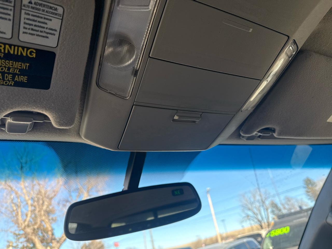 Toyota Tundra Limited 5.7L FFV Double Cab 4WD 2012