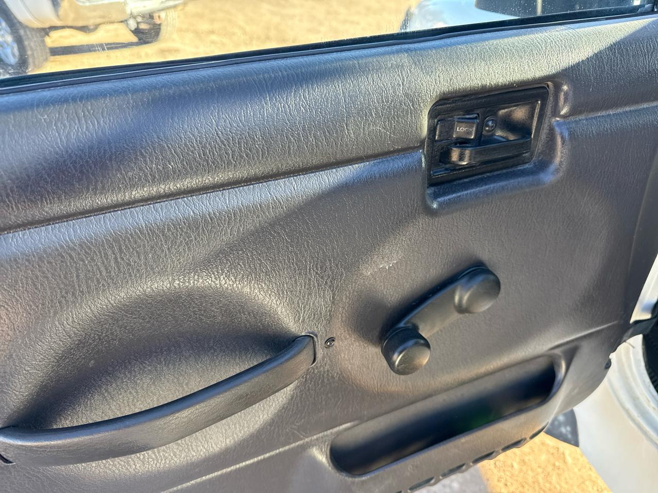 Jeep Wrangler SE 2003