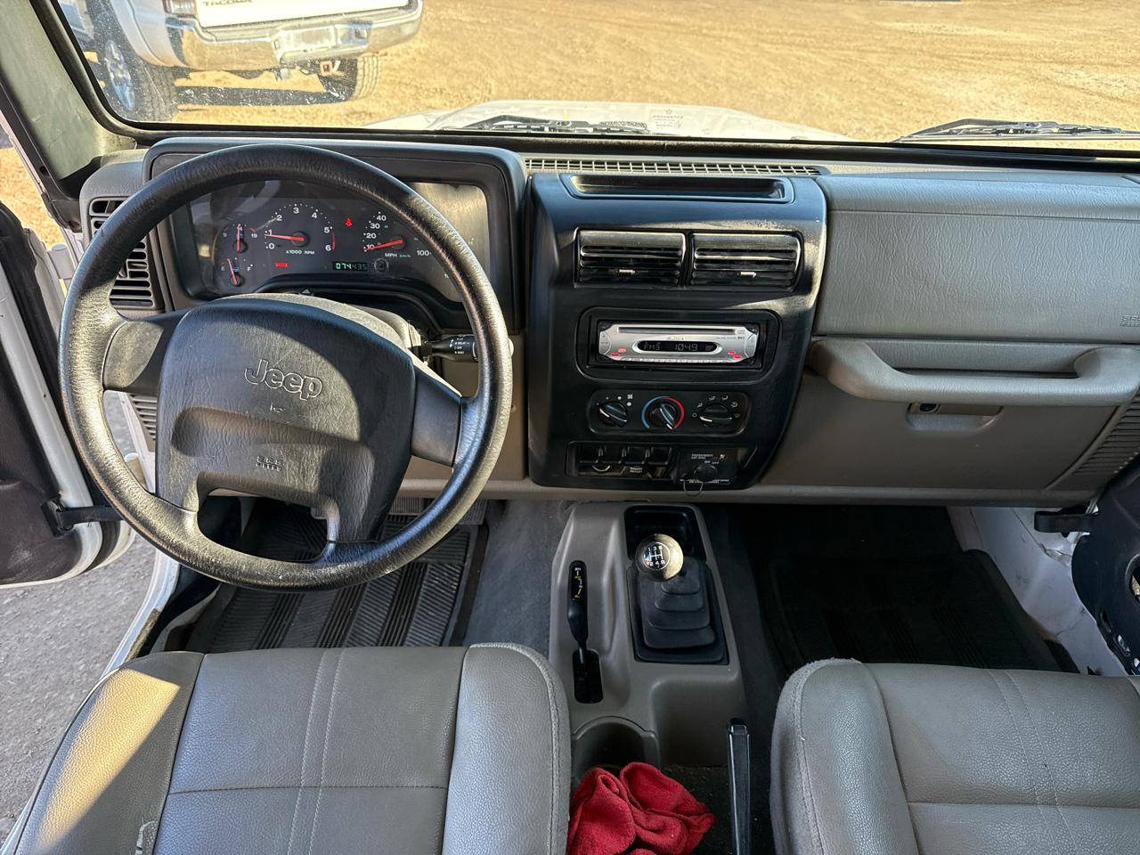 Jeep Wrangler SE 2003