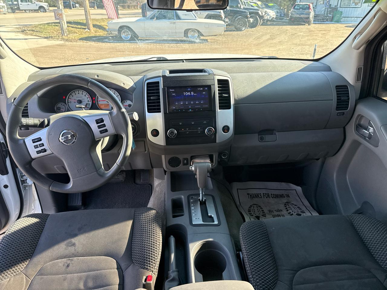 Nissan Frontier S Crew Cab 2WD 2013