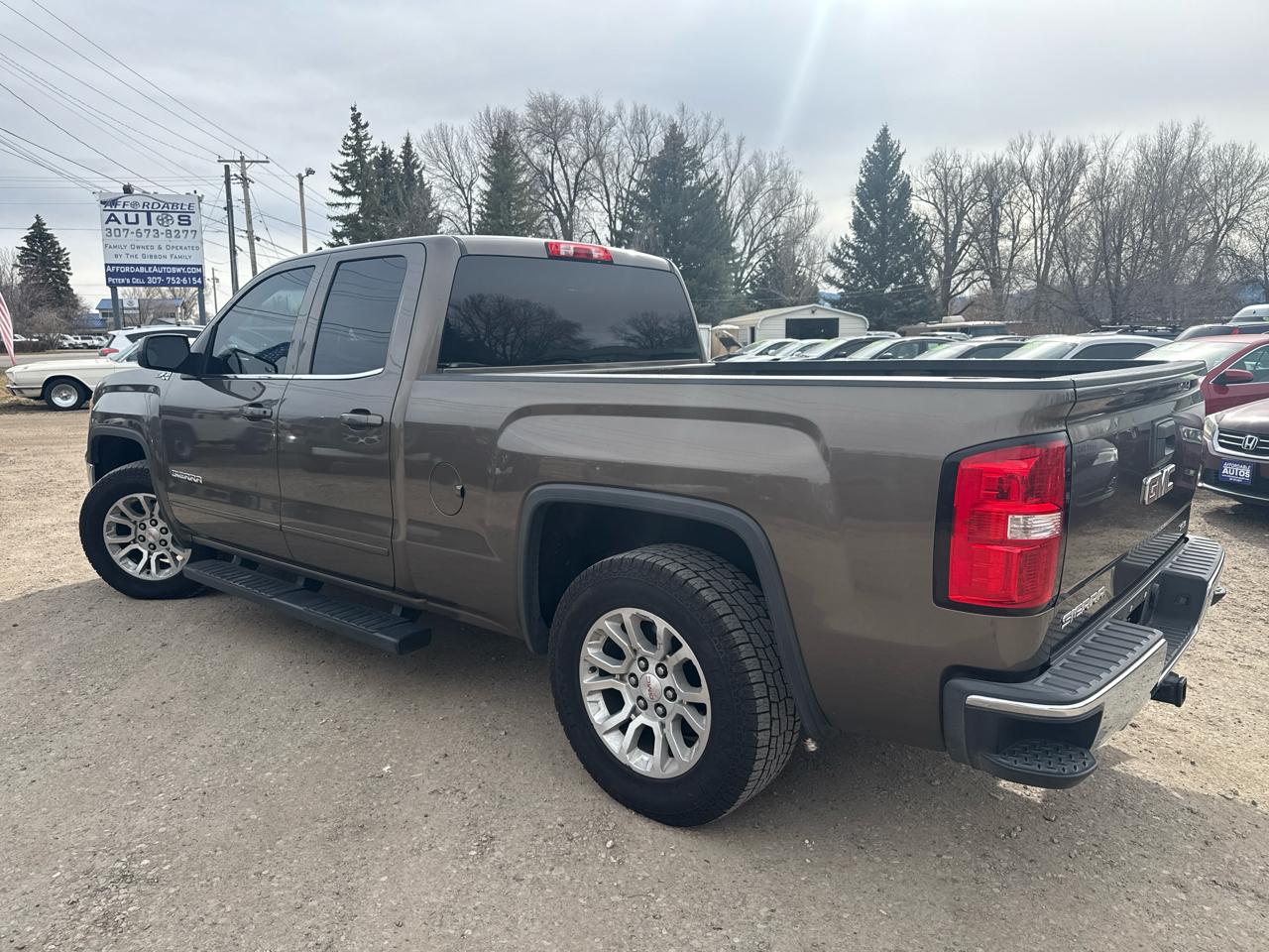 GMC Sierra 1500 SLE Double Cab 4WD 2015