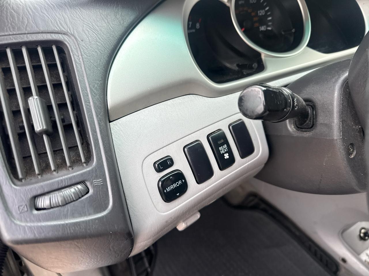 Toyota Highlander V6 4WD 2005