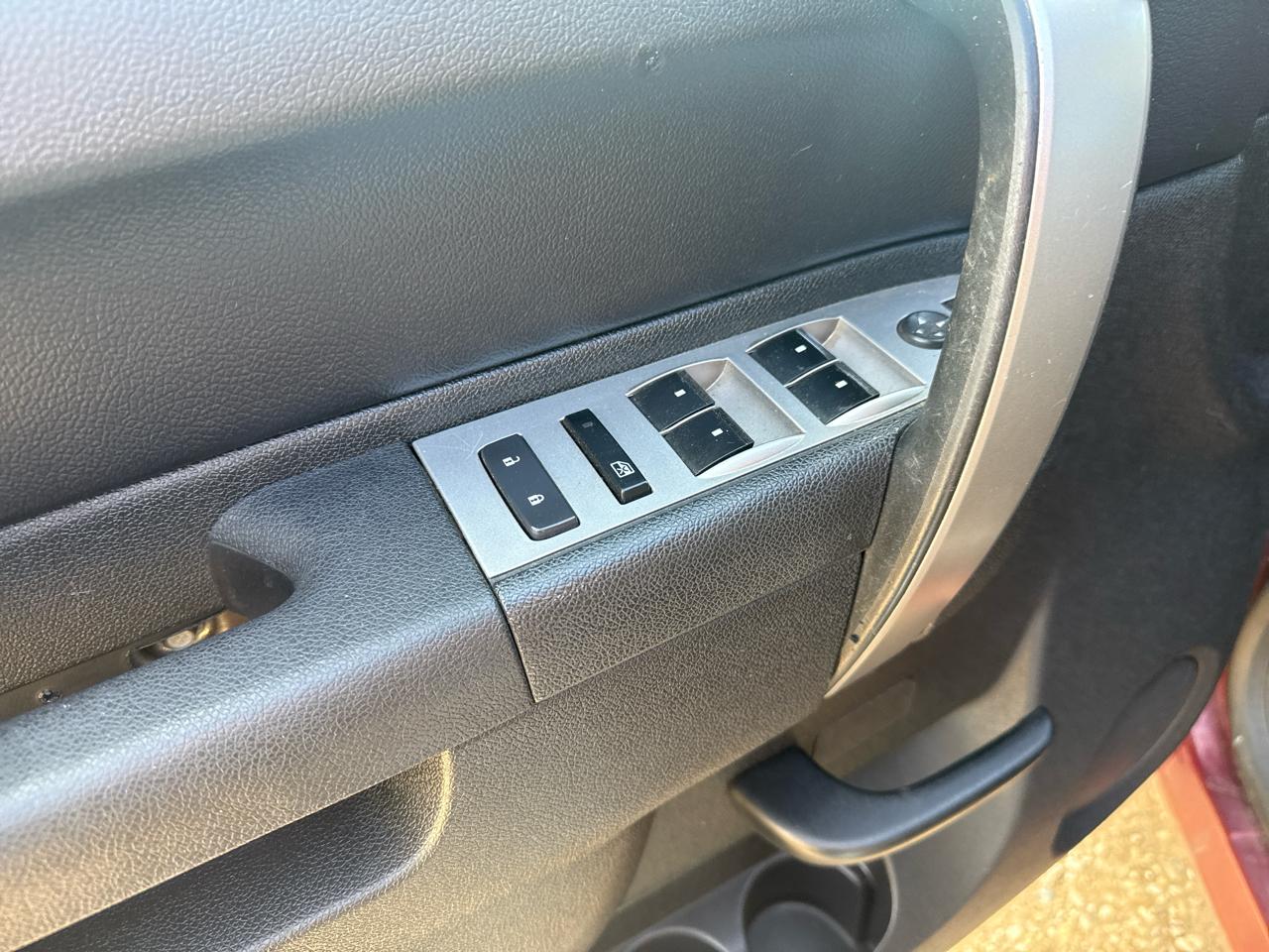 Chevrolet Silverado 1500 LT Crew Cab 4WD 2013