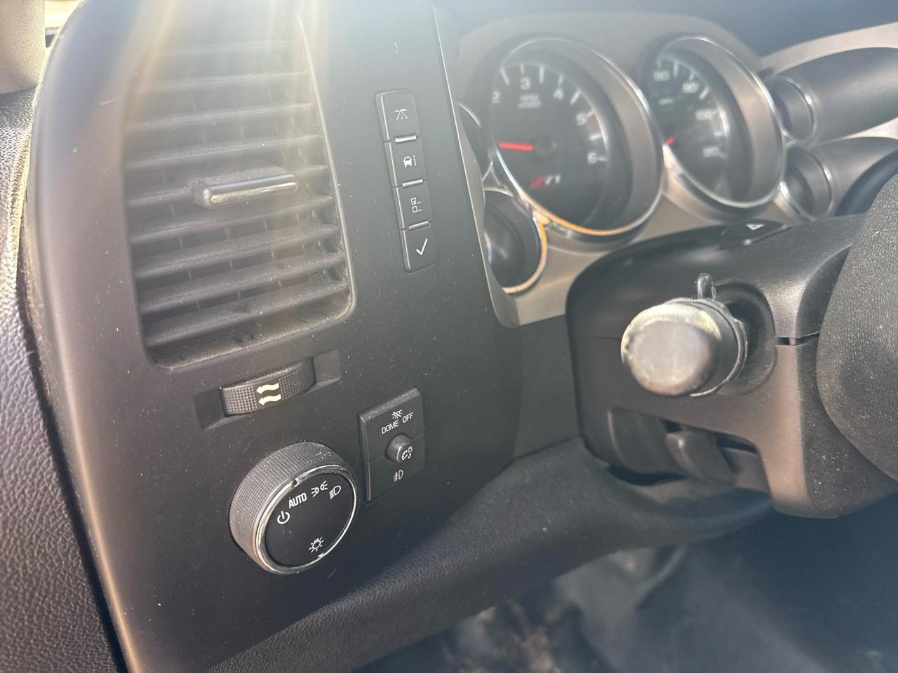 Chevrolet Silverado 1500 LT Crew Cab 4WD 2013