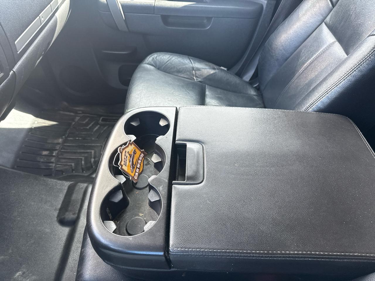 Chevrolet Silverado 1500 LT Crew Cab 4WD 2013