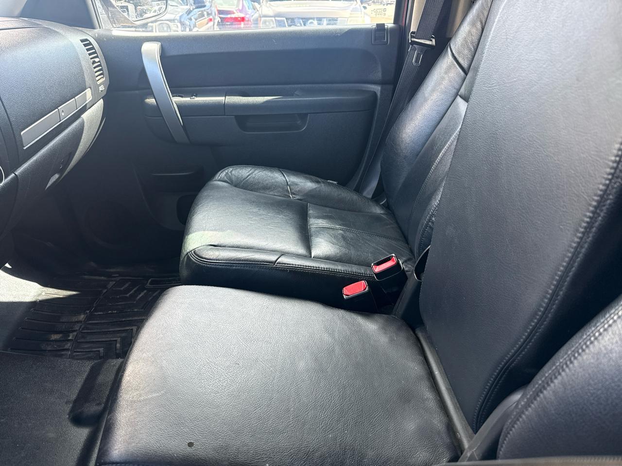 Chevrolet Silverado 1500 LT Crew Cab 4WD 2013