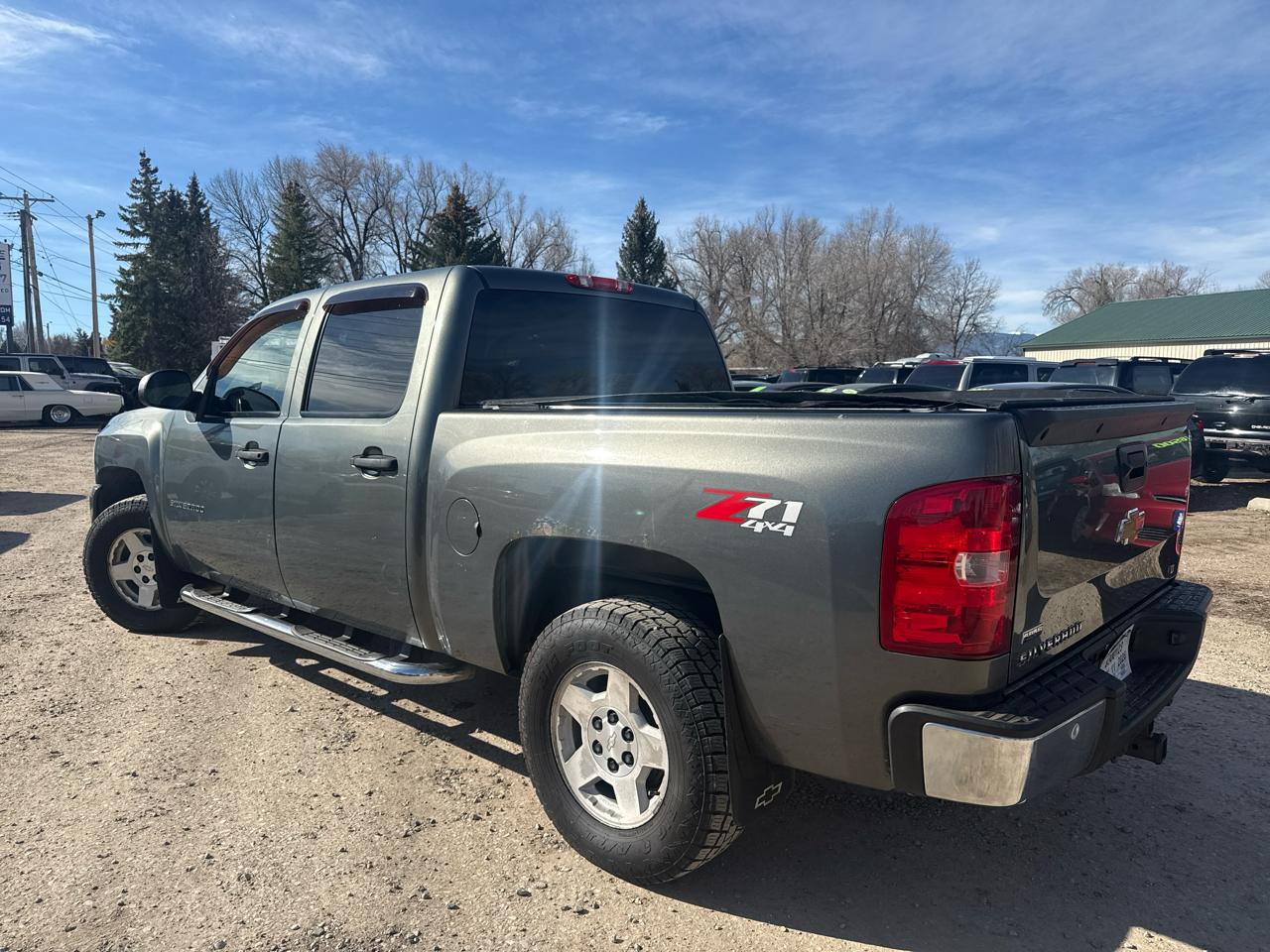 Chevrolet Silverado 1500 LT Crew Cab 4WD 2011