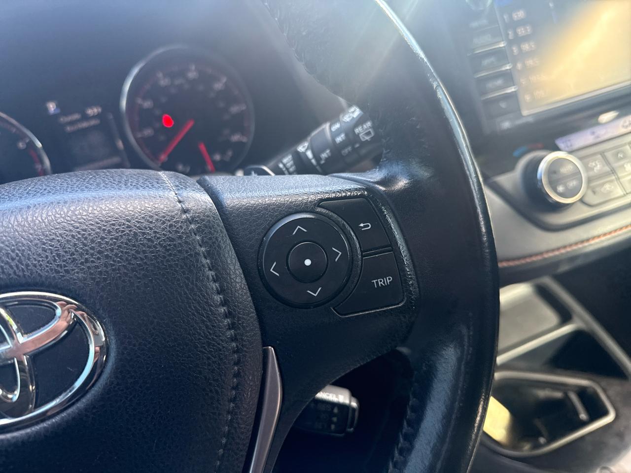 Toyota RAV4 SE 4WD 2016