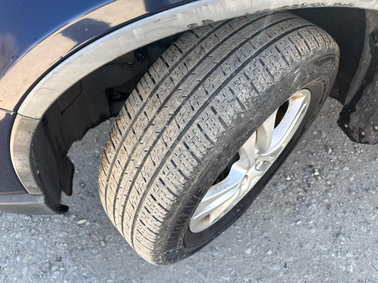 Honda CR-V EX-L 4WD 5-Speed AT 2011