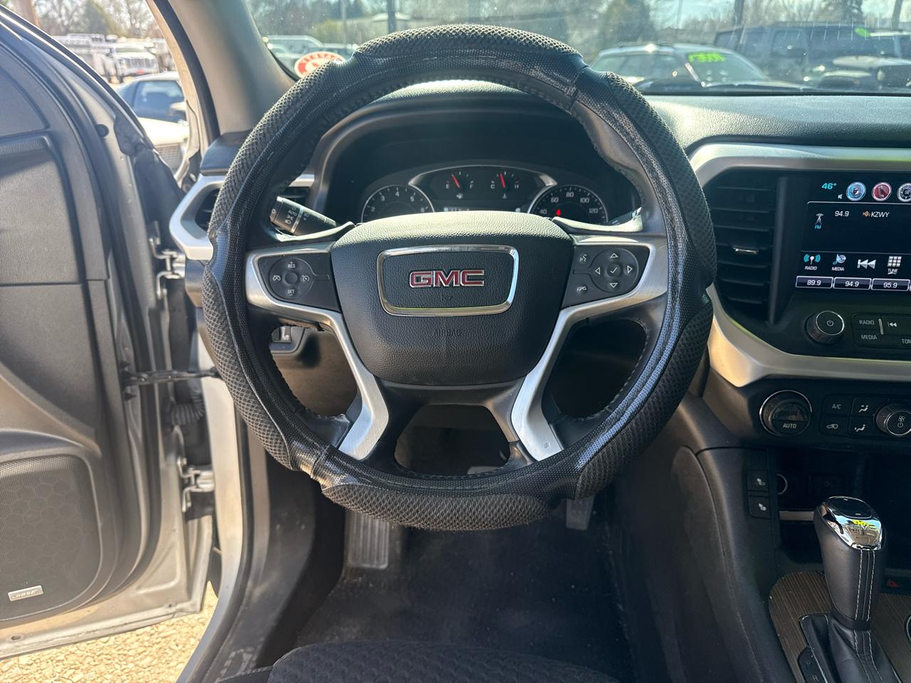 GMC Acadia SLE-2 AWD 2017