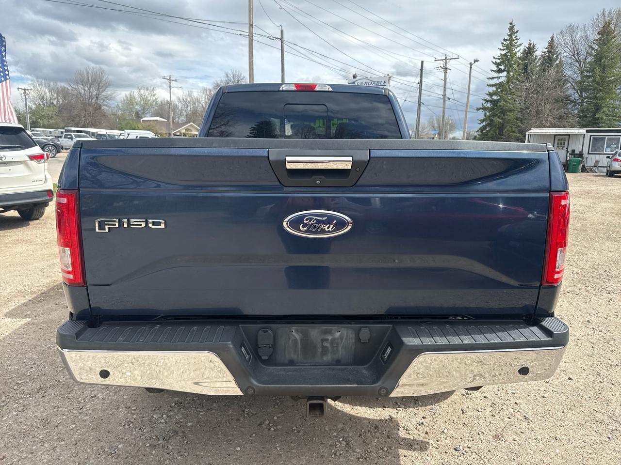 Ford F-150 Lariat SuperCrew 5.5-ft. Bed 4WD 2016