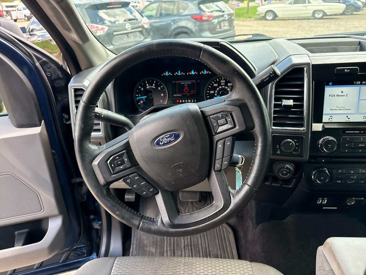 Ford F-150 Lariat SuperCrew 5.5-ft. Bed 4WD 2016