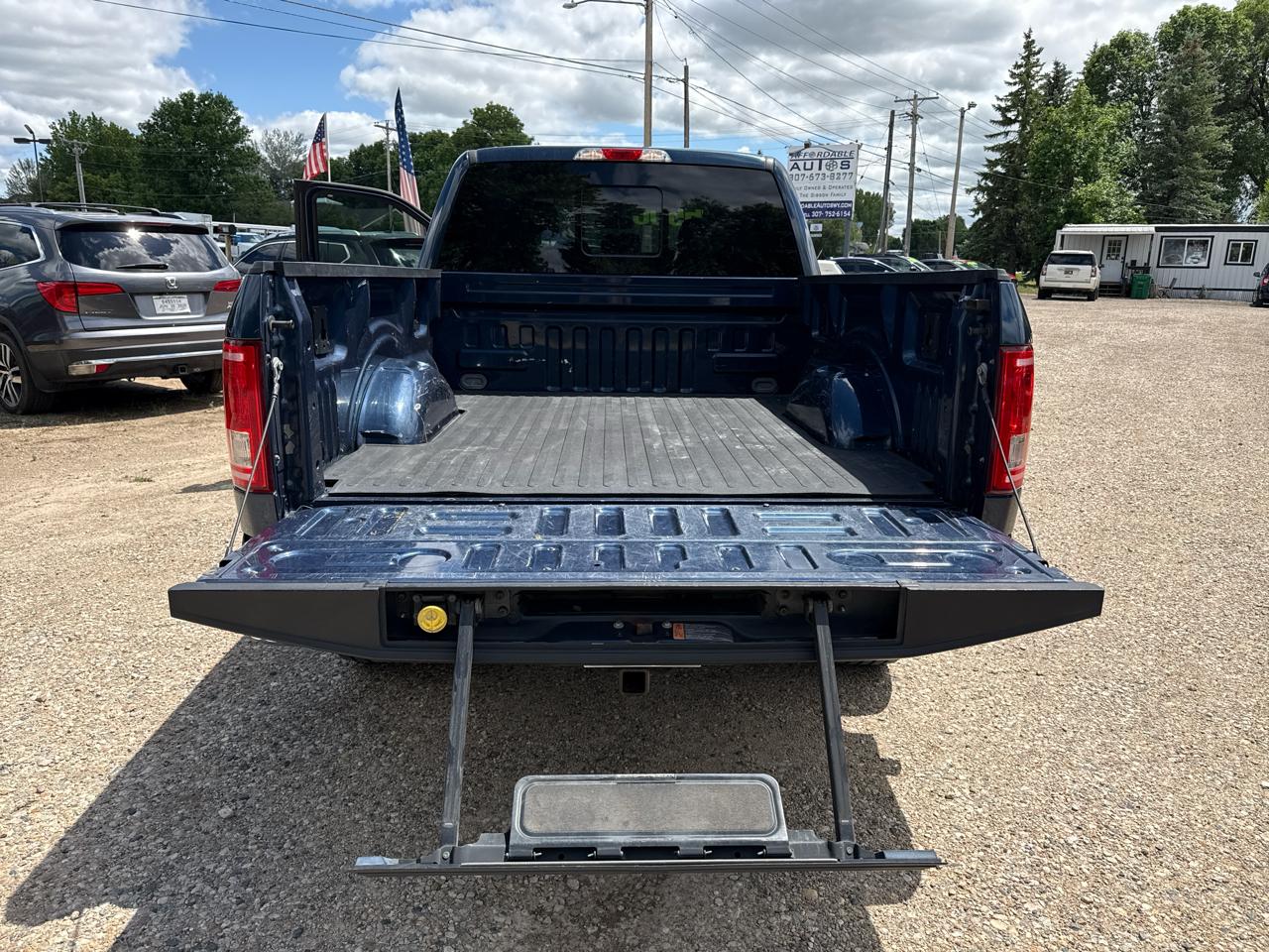 Ford F-150 Lariat SuperCrew 5.5-ft. Bed 4WD 2016