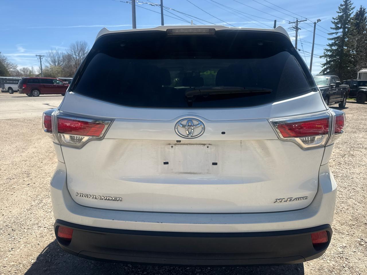 Toyota Highlander XLE AWD V6 2016