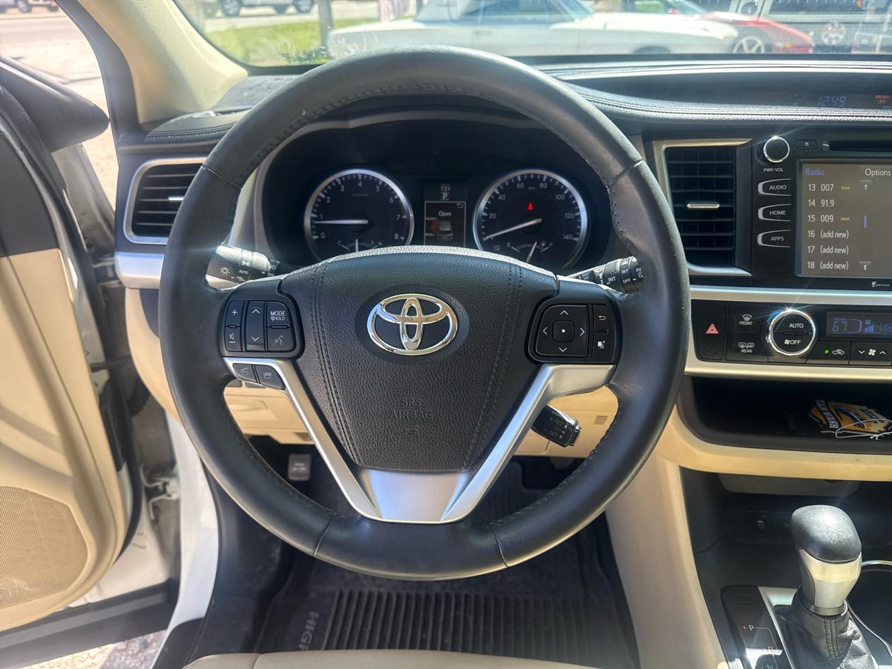 Toyota Highlander XLE AWD V6 2016