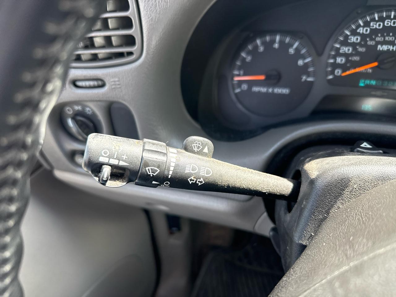 Chevrolet TrailBlazer LS 4WD 2002