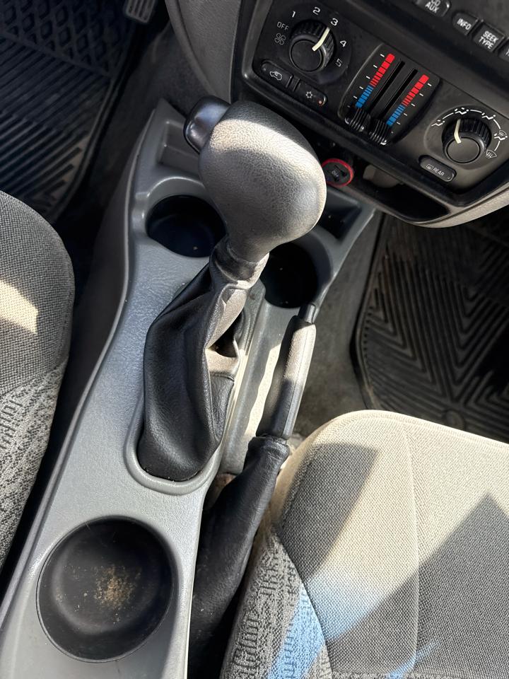 Chevrolet TrailBlazer LS 4WD 2002