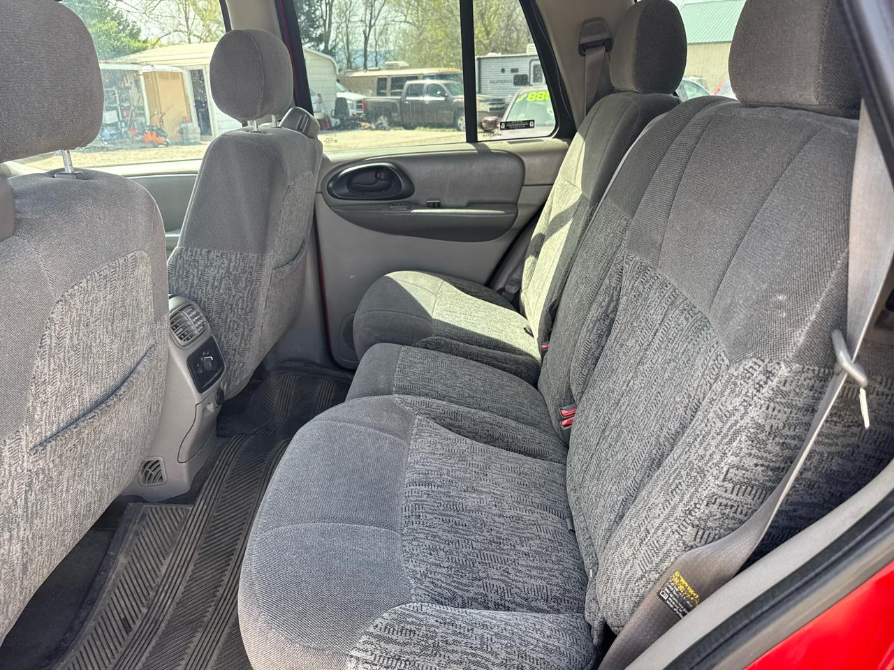 Chevrolet TrailBlazer LS 4WD 2002