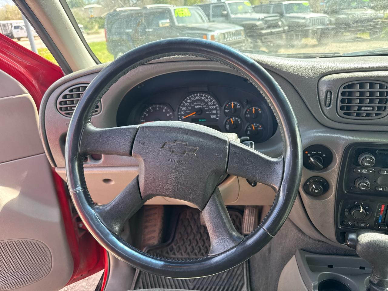 Chevrolet TrailBlazer LS 4WD 2002