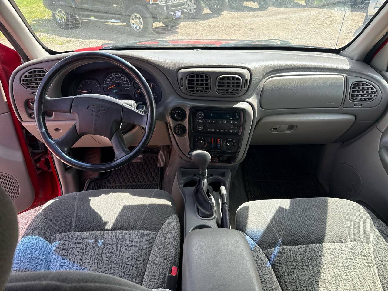 Chevrolet TrailBlazer LS 4WD 2002